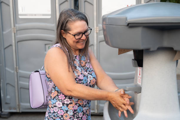 Best Portable sink rental  in Bloomington, IL