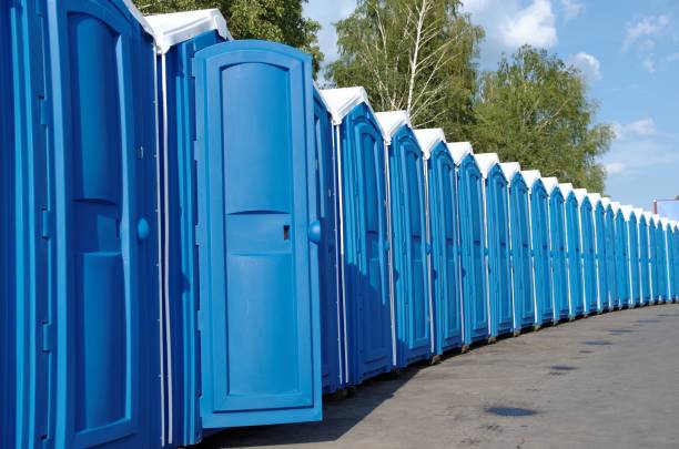 Portable Toilet Options We Offer in Bloomington, IL